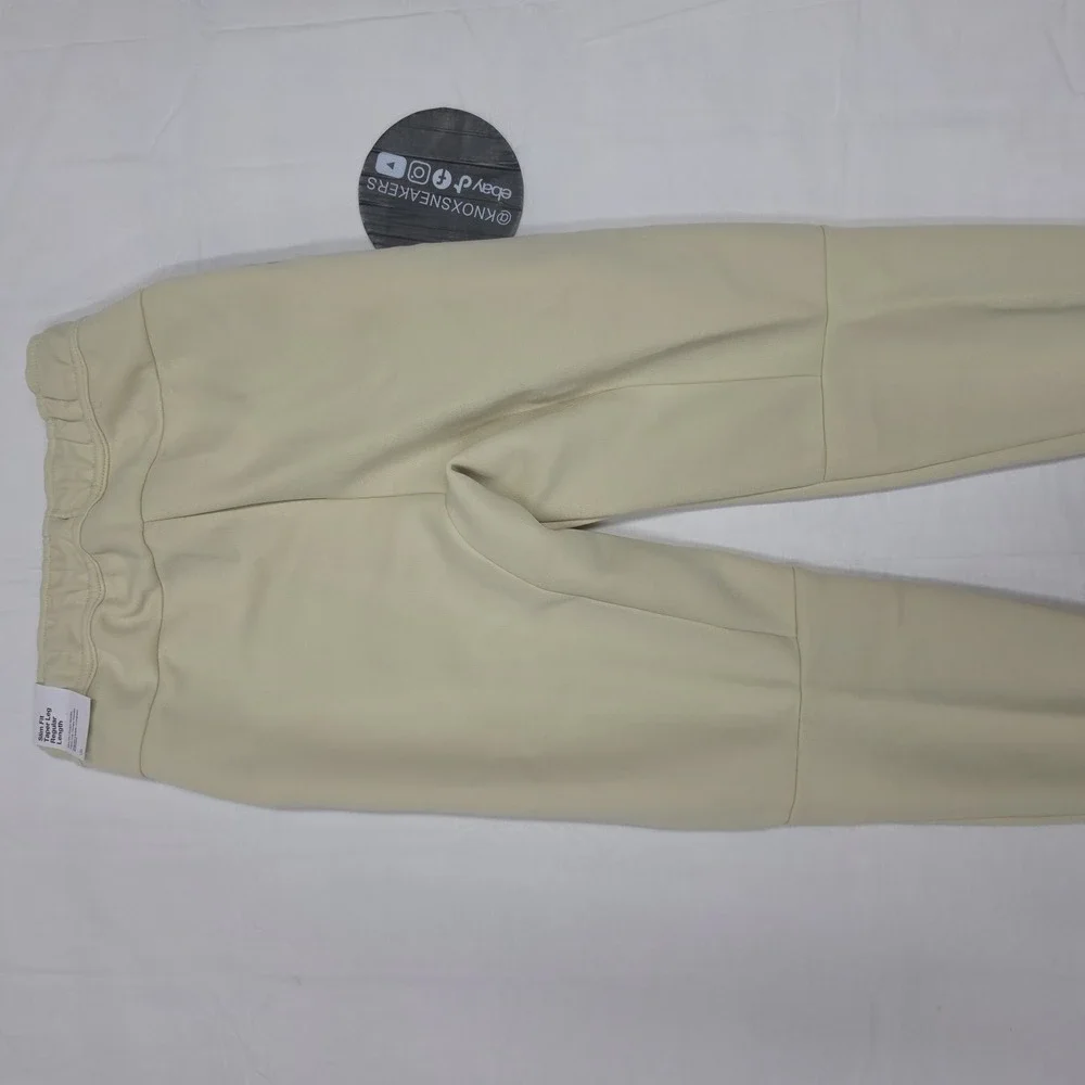 Nike Tech Fleece Jogger Pants Light Khaki Sail HV0959-234 Men's Size Small